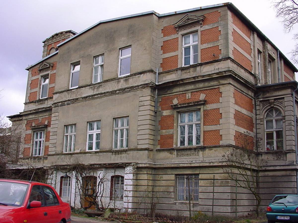 1990er Jahre: Rathaus von hinten